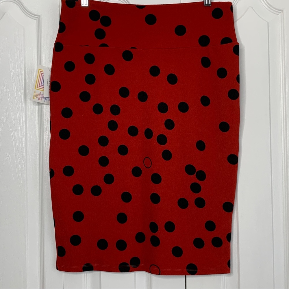 LulaRoe Red Black Bubbles Cassie Stretch Skirt NWT